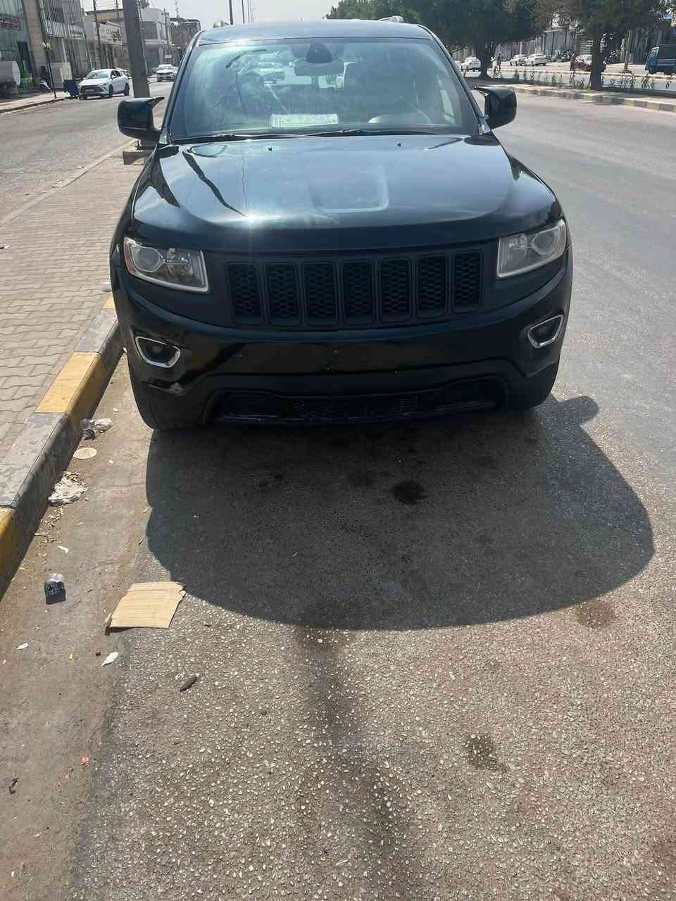 كراند شيروكي • ٢٠١٥ • صبغ ٤ قطع