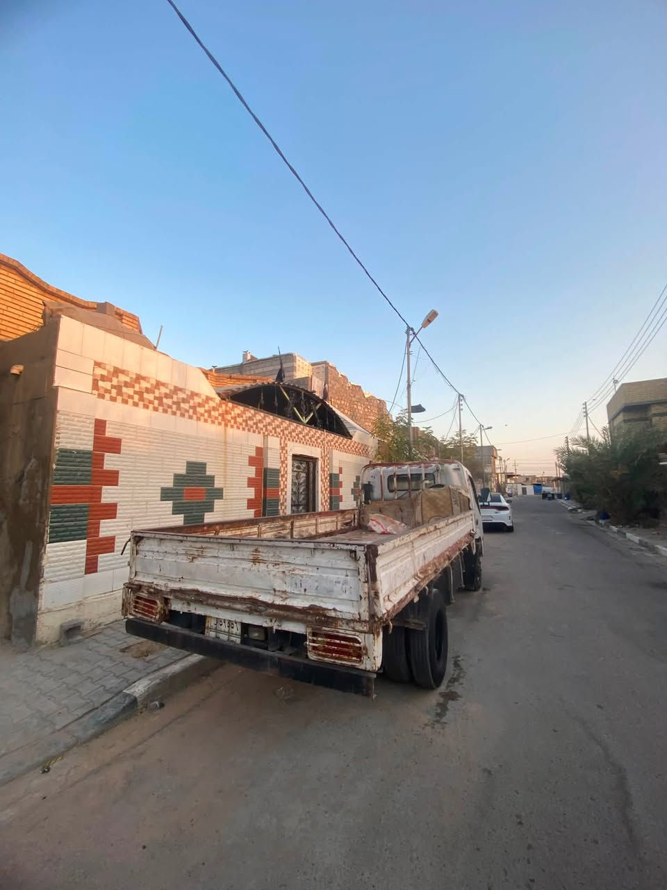 السلام عليكم خوان كي 3500 مكينة قماره مبدلينها طول البدي أربع مترات وثلاثين سيارة جاهزة للعمل مكان بصره قضاء الدير السعر 31 وبيها مجال ***********￼
