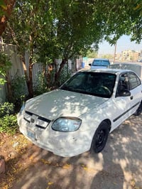 اكسنت فيرنا • ٢٠٠٣ • مزاد بابل