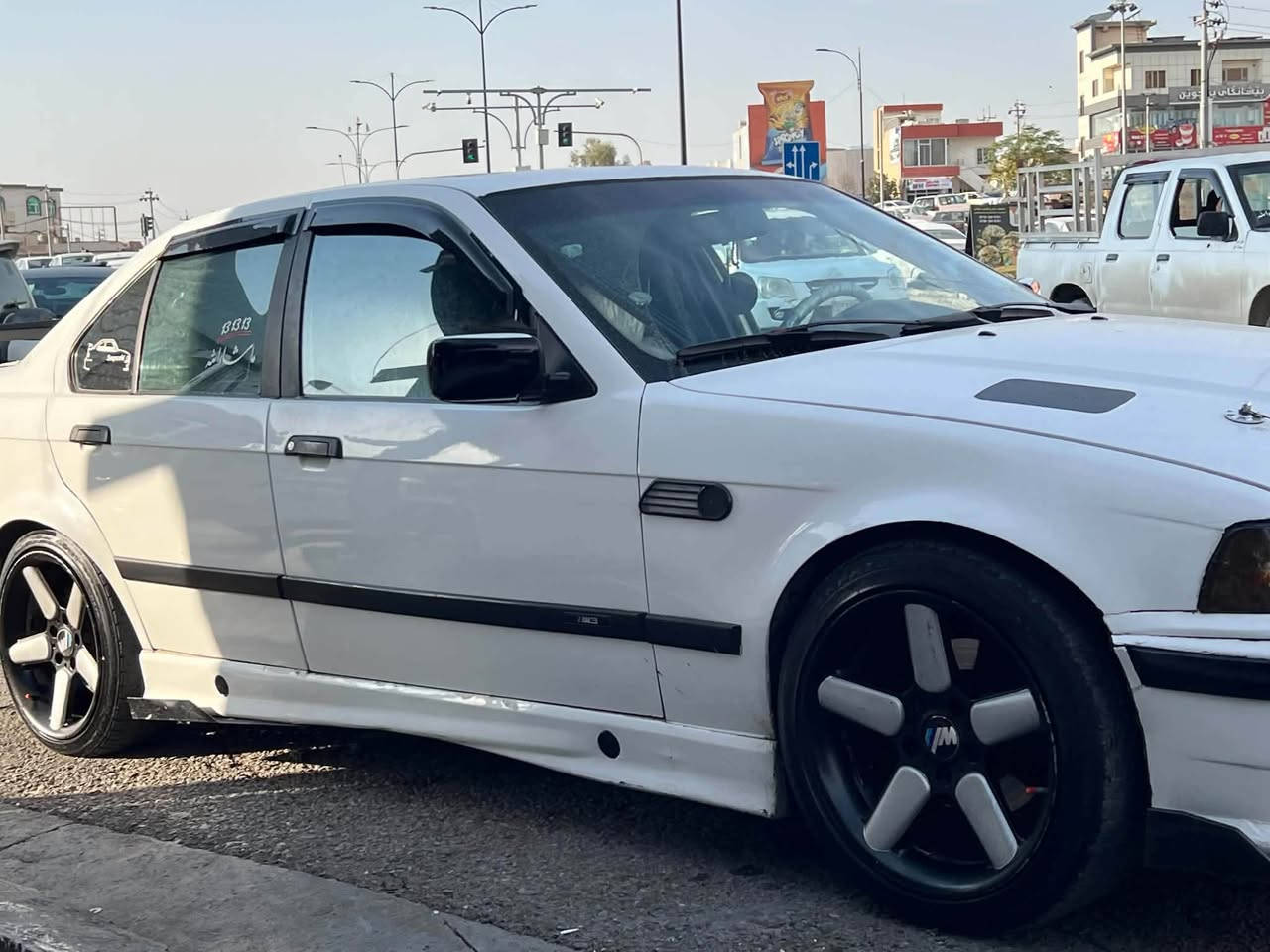 بي ام دبليو ٣٢٠i • ١٩٩٢ • سليمانية