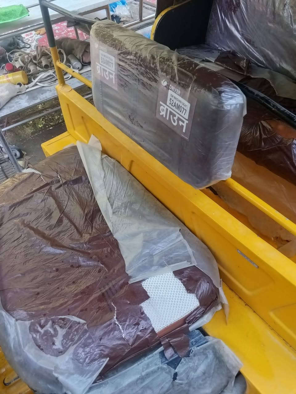 سلام عليكم تكتك باجاج موديل 19للبيع رقم انكليزي وسنويه  محرك 20 سعره 6 وربع بيه مجال مكاني دوره ***********
