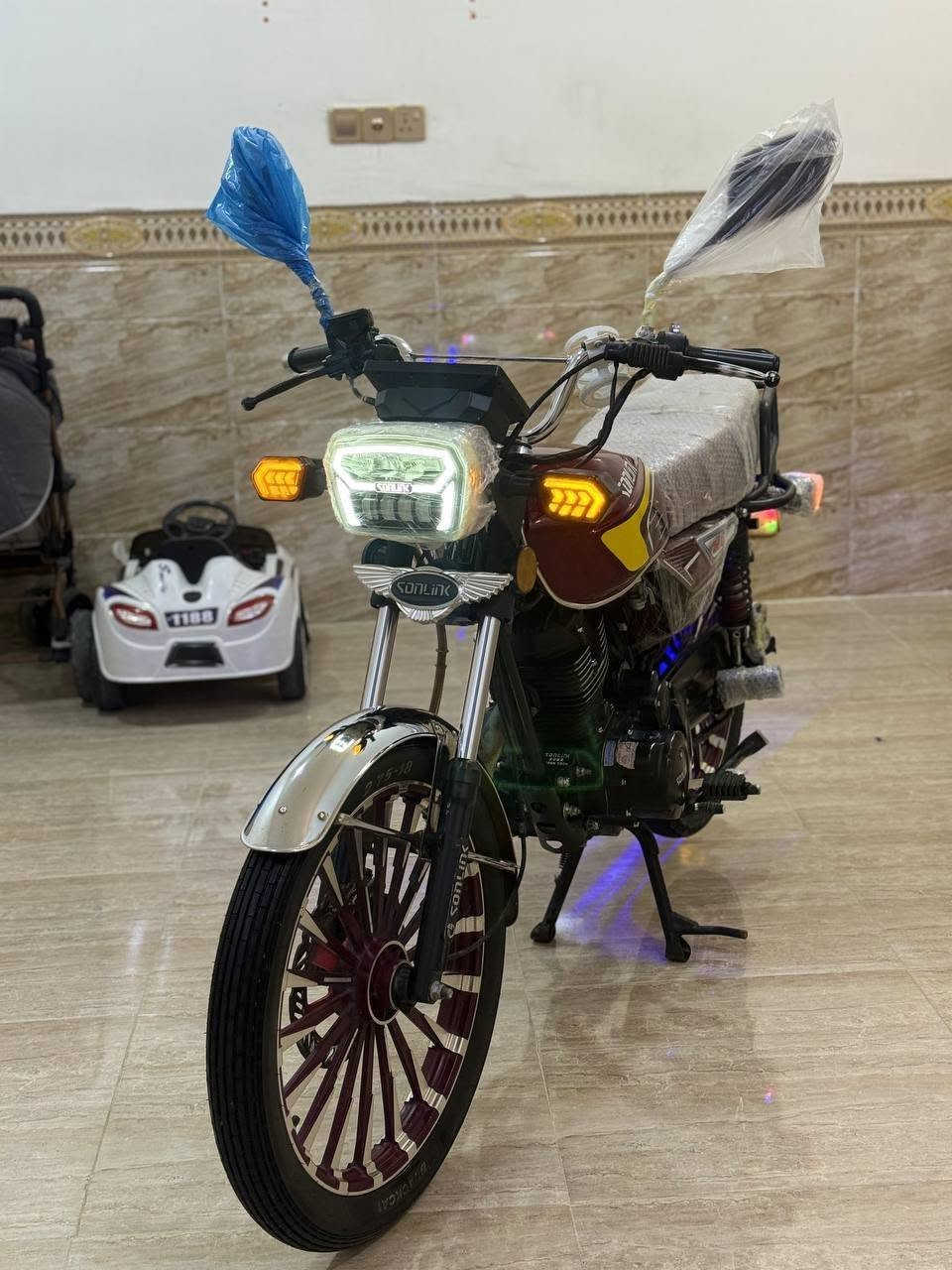 مرخصت الادمن
سونك 2025 

محرك جواكيج 200 

كهربئيات وشاير كله شغاله✅

وياله موس دبلات كله شغال ✅

محرك شرط ما محطوط عليه صبانه ✅

صالنصه بلاديه ✅

دراجه مامتعوبه خلاص شرط الشلعه ومعدل 

دراجه مال جناي تاخذه ربع ماتصرف عليه تضل عمر وياك 

منفيس اسويلك مكاتبه اكفلك سرقه وكلشي

شرط جيب الف مصلح تفحص 

سعر 850 وبيه مجال للشراي قليل كلش 

مكاني الرمادي الخمسه كيلو 

اتصال او واتساب ***********
