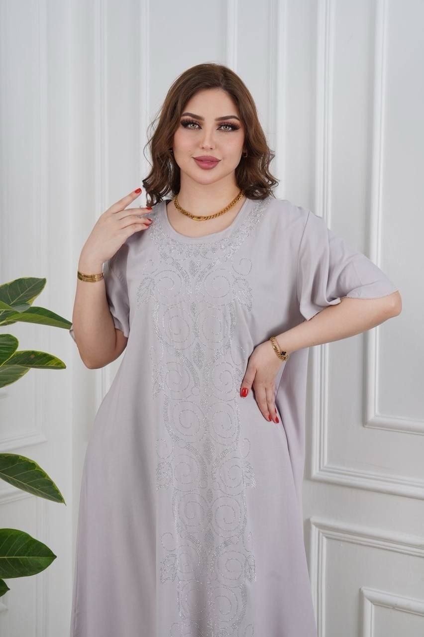 ✅ دشداشة نسائي 

✅الخامه كشمير ساده مطعم ستراس درجه اولئ 

✅القياسات  2XL.  3XL  4XL. 5XL

✅اقل طلب درزن 

✅سعر الدرزن 👈 84 الف فقط والتوصيل ٥ بغداد وللمحافظات ٦🔥
الحجز واتساب ***********
