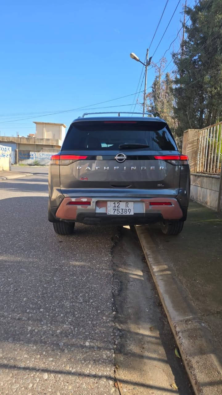 السلام عليكم للبيع او المراوس
Nissan Pathfinder 2024  SL

عداد المسافة 30000 mile 

السعر200$
 مرقمة موصل
المواصفات 

بصمة تشغيل

بصمة ابواب

تشغيل عن بعد(Remote Start) 

صندوق شفط كهربائي 

كاميرات محيطية 360°

رادار امامي (تحديد مسار)

رادار جانبي (نقاط عمياء)

رادار خلفي (تحذير من الاصطدام)

حساسات امامية+ خلفية

كشنات جلد

كشنات تدفئة 

تبريد قطعتين لمس
تبريد للمقاعد الاخيرة 
بردات خلفية 

تحكم وضعيات القيادة...Drive Modes 

اوتو ستارت Auto Start 

اوتو ستوب Auto Stop

شفتات استيرن 

هيتر استيرن

Apple Car Play

Android Auto 

هاند بريك بصمة

اوتو هولد Auto Hold

مانع انزلاق+ABS

شاشة كبيرة لمس+كاميرا

منافذ AUX+USB

***********
