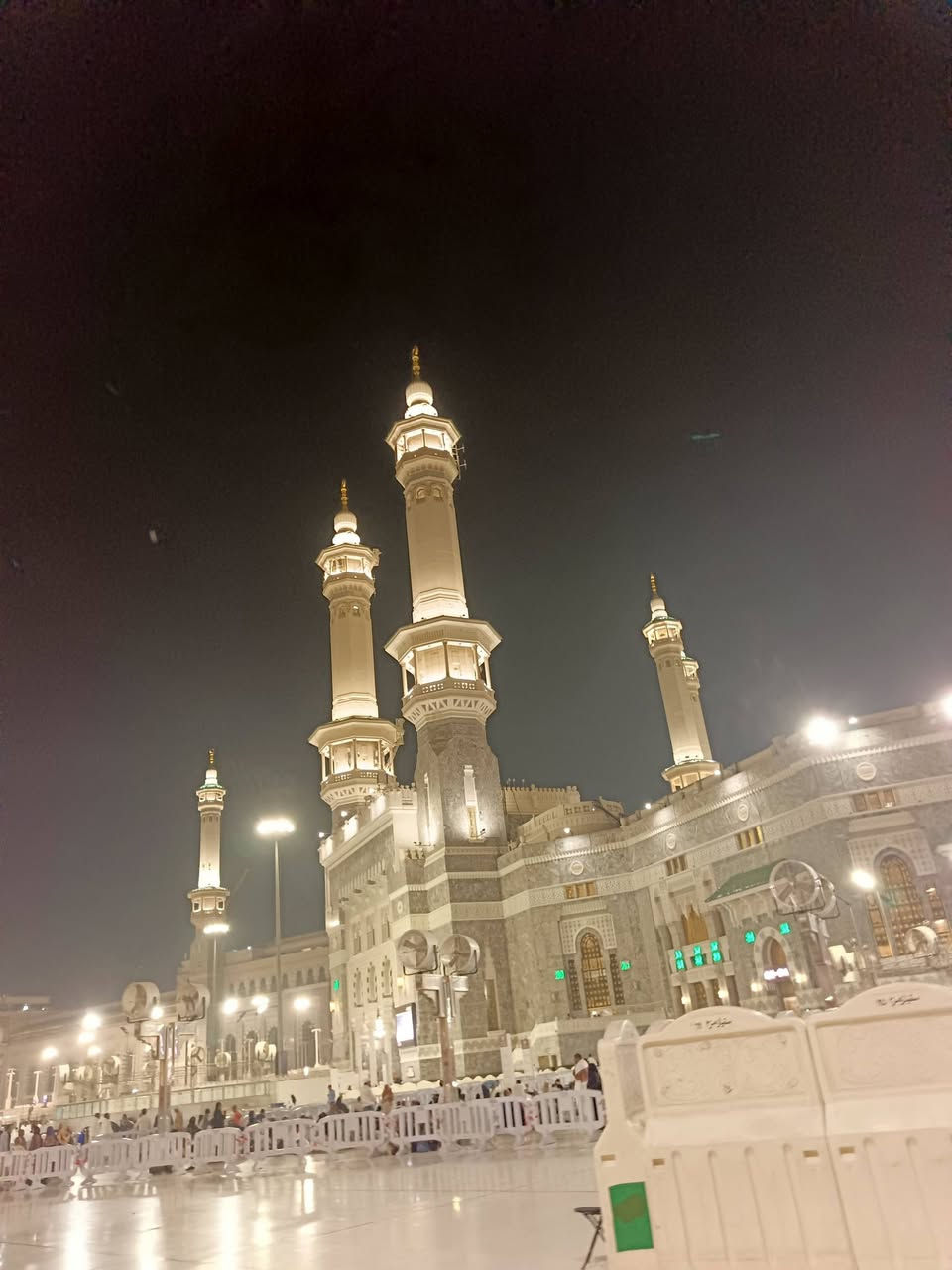 السلام عليكم....
💥تعلن لكم شركه الناصر للحج والعمره عن عرض 12 يوم☀

 

الوقت في شهر التاسع2026

🔥البرنامج البري يشمل 🔥

1_ 3 ايام في المدينه و7 في مكه. 

2_وجبتين طعام 🍴🍕🍔. 

3_متعهد رسمي مرافق طول الرحله. 

  

🪸السكن🪸

 المدينه المنوره في المنطقه المركزيه. 

😮‍💨

ومكه أيضاً في المنطقه المركزيه قرب الحرم. 

ويشمل أيضاً هدايه منها (الأحرام، وحقائب صغير، وكبيره) 

السعر البري❤️‍🔥

 

     550$دولار فقط

شامل كل شيء

للتواصل 💥
***********  واتساب

***********  اتصال
