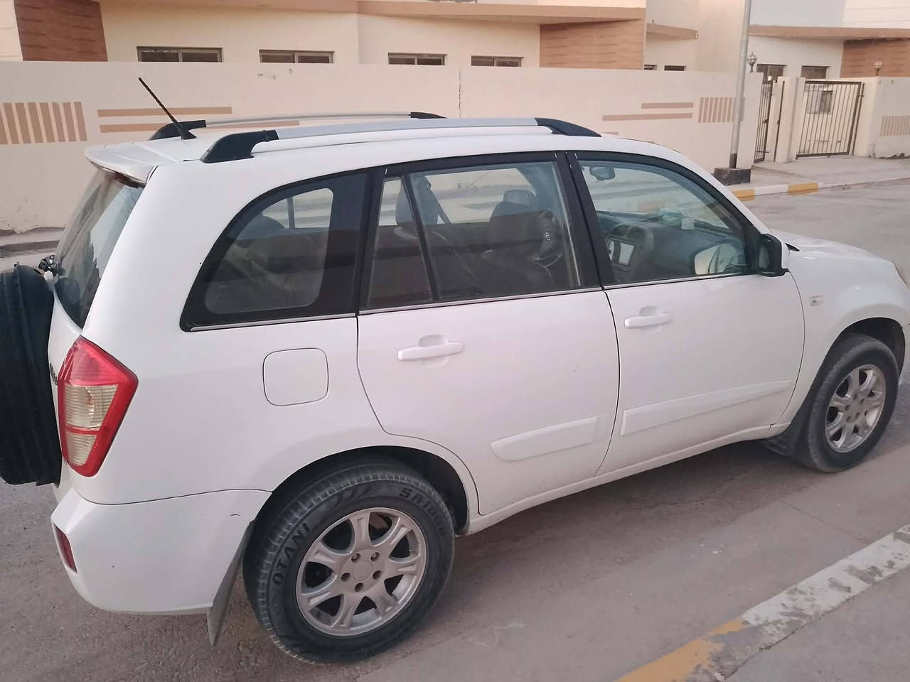 السلام عليكم
تيكو موديل 14 كير ميكانيكي محرك 2000
تبريد ثلج حساسات خلفيه تحكمات ستيرن
تخم تاير جديد بدون صبغ او حادث كلين رقم بغداد بأسمي
مكاني بغداد الغزالي السعر 68
***********
