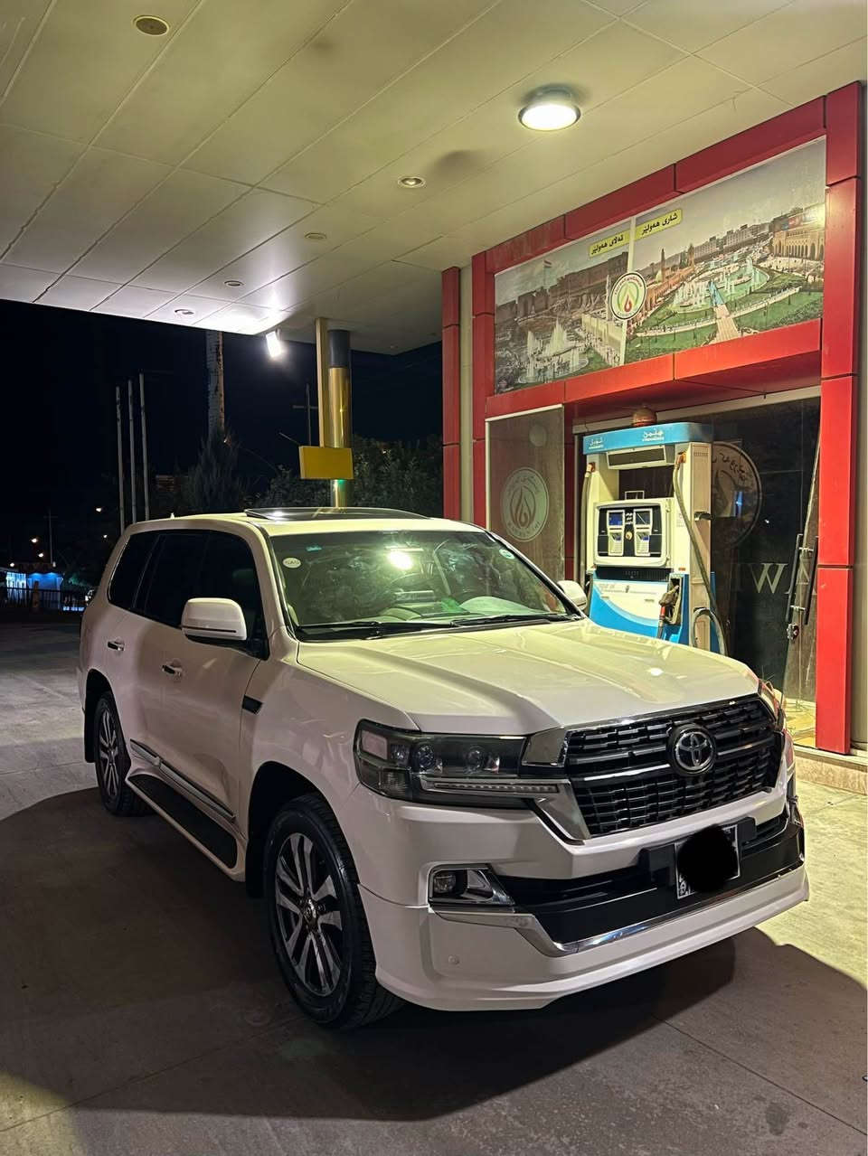 ‎تۆيۆتا لاندکروزر ، مۆدێل۲٠١١ vxr v8 4700 ، دوبەی ساغ 
ناوە و دەروەی گۆراوە بۆ ٢٠٢١ 
فوول مواصفاتی ، vxr v8 مەکینە حادی ٤٧٠٠ 
گێڕ و مەکينە و تەبريد و کارەبايی بەشەرت ☑️ 
سەيارەکە دوبەيە بە زەمان بەشەرتی رەقەم شانصی و حاسيبەی هەموو عيراق 💯 
دەعم و لێدراوی نيە سارد و چاڵی نيە تەنها پەمپ کراوە لەسەر ساغی ، دەعامی بۆ دەعامی بەشەرت 
سەيارەکە ساغە موس و بڕاوەی نيە 📦 
نرخی 180$ وەرەقە  و مەجالێکی برايانە 💰 
واتس ئەپ و ڤايبر *********** 📞 أربيل, العراق
