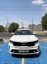 سورنتو ٢٠٢٣ • ٦ سلندر • ٧ راكب