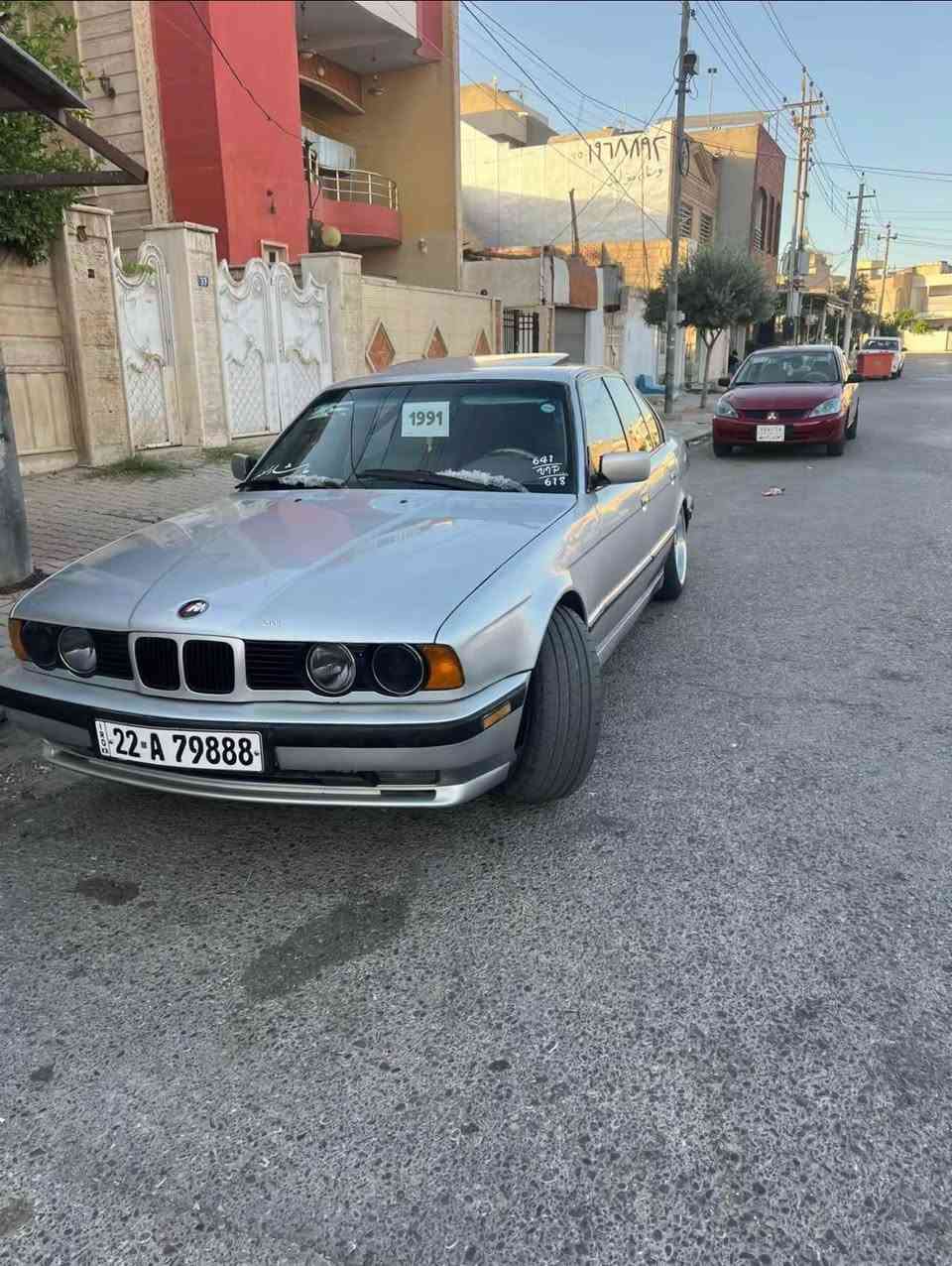 Bmw E34/1991بو فروشتن 
گيرومه كينه و ته بريد به شه رت 
ته بريد له سلورى به شه رت 
520 فول فولى گيرعاديه
سلايد جام كاره با ئاوينه كاره با
ناو غورفه ى جلدى ره ساسيه 
ره قه م سه نه وى نويه تا2030
جوارتايه و ويلىM 18لوكى له ژيره 
شوين هه ولير *********** أربيل, العراق
