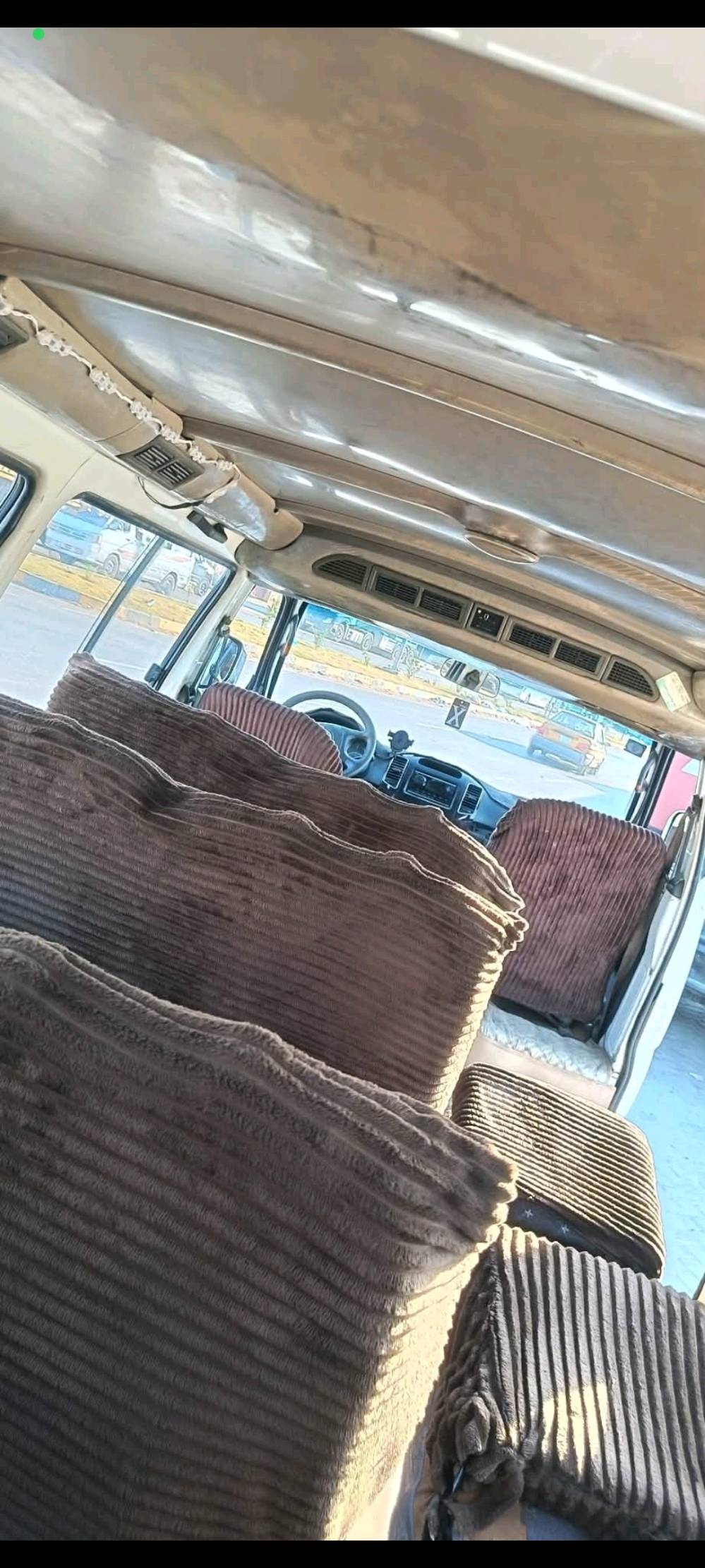 فتون موديل 15 
گير ومكينة نظيفات
صدر امامي خلفي جديد
كهربائيات كاملة
شواصي نظيفات
هيئة وغرامات مصفرة 
رقم الماني بغداد تحويل سنوية لل27
بدون تكييف بيها كمبريسر
الصفحة الطويلة بيها طخة بسيطة ومعمر درجة اولى 
السعر 90وبيها مجال
العنوان بغداد الغزاليه 
للتواصل *********** واتساب
