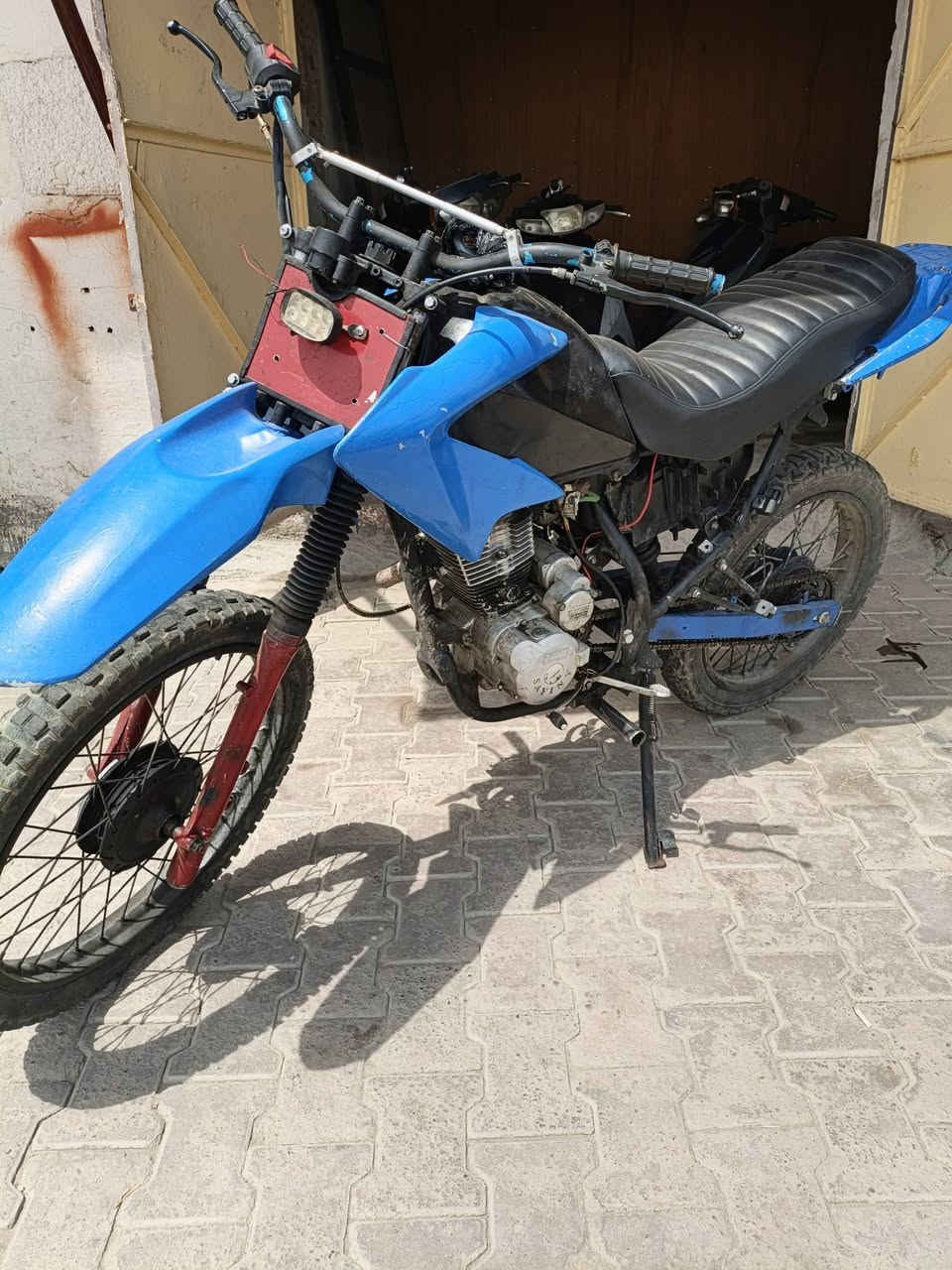السلام عليكم شباب
المكان تكريت
دراجه قفاز شقاله هندر
دراجه حلوه ناعمه
مكينتهه حلوه صوت مابيهه
مكلف بلبيع السعر جوه السوك
325)
***********
