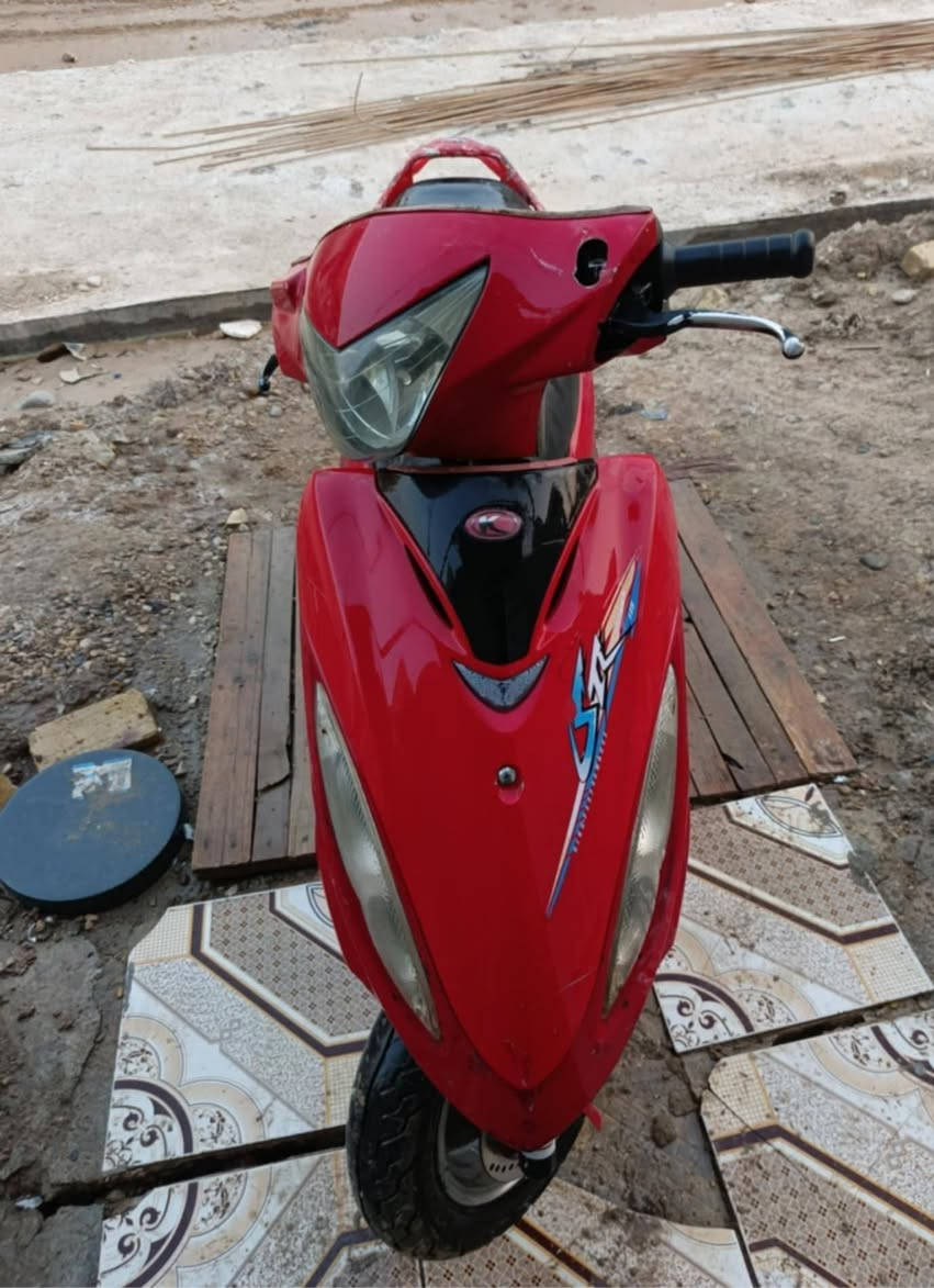 دراجه للبيع مستعجل السعر 250 وبيها مجال ‏شغاله ما بيها شي ‪***********‬‏ واتساب
