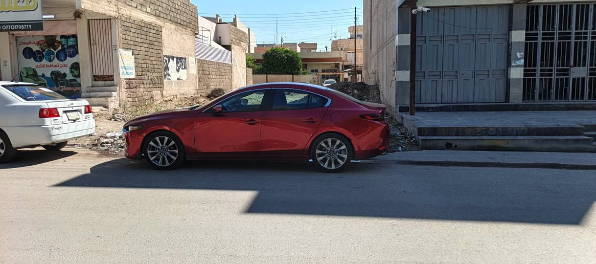 بيع او مراوس 
مازدا زوم ٣ موديل ٢٢ رقم سليمانية شرط التحويل 
فول بدون سلايت محرك ٢٠٠٠ مكينة وكير شرط ماشية ١١٣ كيلو 
سعر مناسب حيل ٩٩ وبيها مجال وماكو بهاي الاسعار شراي خابر على هذا الرقم
***********
***********
مكانها موصل

