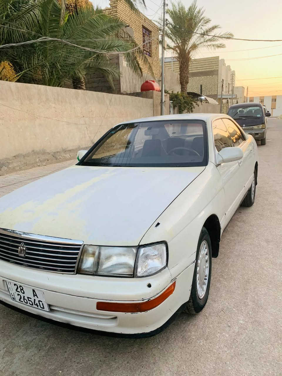 عليكم..... بطة متصل مديل 93 السياره كفالة من الضربة والوصليات رقم انكليزي نجف المكان بإسم جيراني هزه جديده بشهر 5..2025
كهربائيات دواخل جديده السعر 45 وبيها مجال 
*********** بي وات ساب
