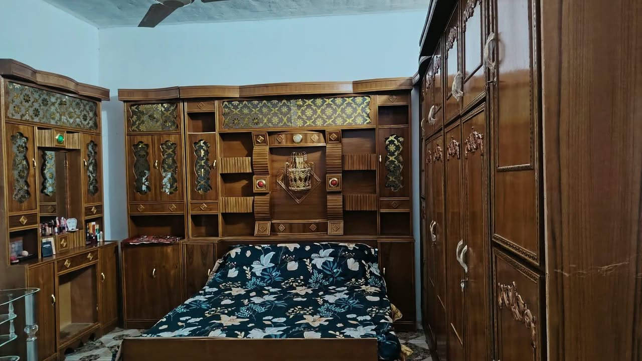 مكلف بالنشر غرفه نوم نظيفه فول صاج داخل خارج  السعر 850 وبيه مجال ***********
