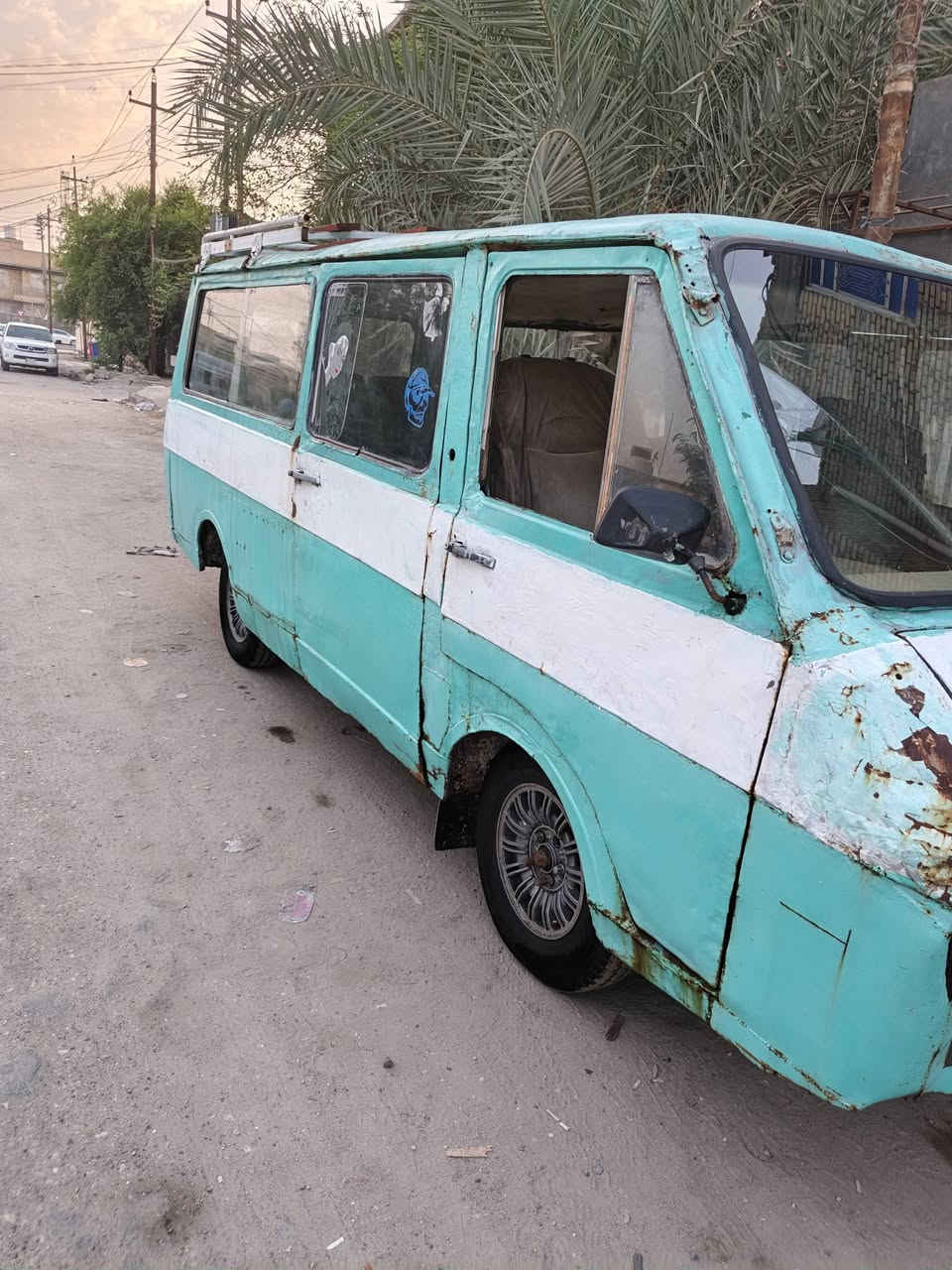 رف • ناصرية • للبيع