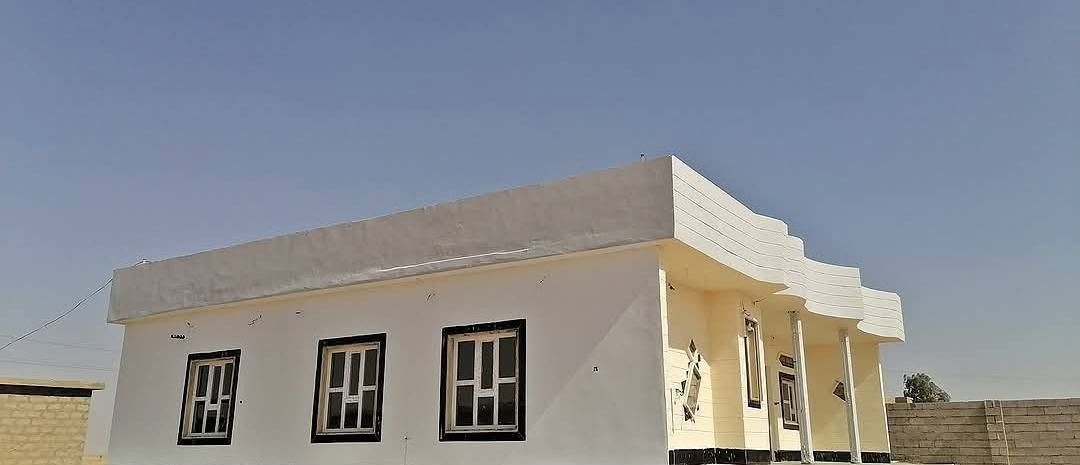 صباغ عمار الحزام • ناحية الزاب • صبغ بيوت وأبواب