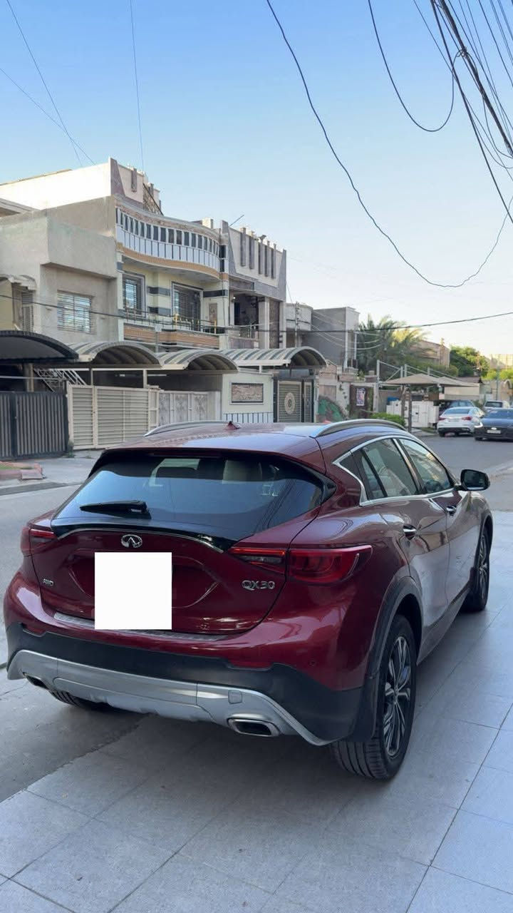 #سيارةللبيع

انفنتي ٢٠١٨ Qx30
٢٠٠٠ مكينتهه تيربو
سعرهه ١٥الف  بيهه مجال
ماشية ٥٠ الف/ كم
وارد امريكي ضررها مثل مموضح بلصور جاملغ امامي بجهه السائق
بانورما هم
وتدفئة كشنات
وحساسات ومستشعر 
وكامرات خلفية
***********

نص مكتوب في الصور:
- BidFax fo
- BidFax.info