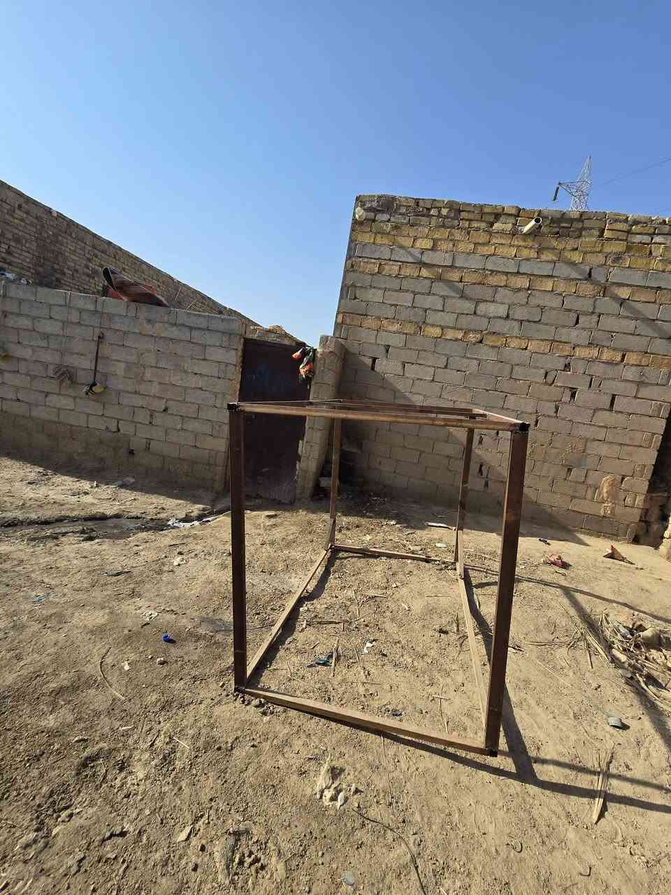السلام عليكم عماريه مال ستوته تفصال حديد ثقيل سعر 65وبيها مجال رقم ***********
@إشارة
