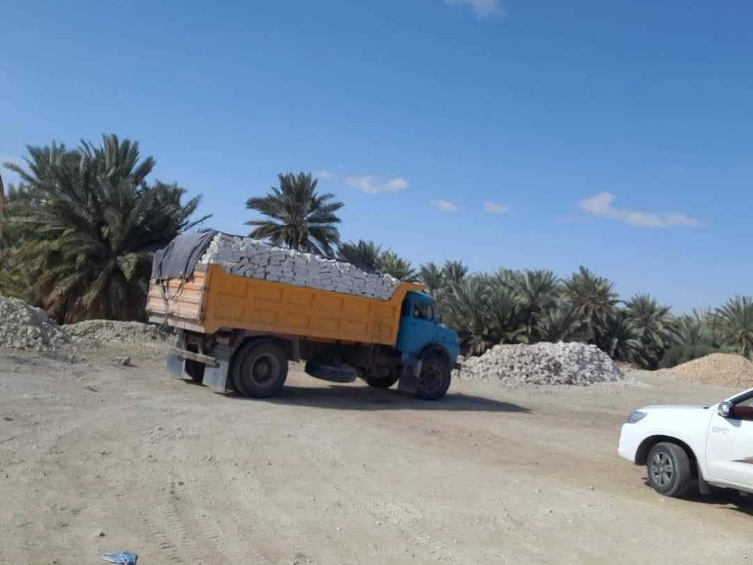 يوجد عندنا حجر درجة اولى يوجد عندنا حصو درجة اولى يوجد عندنا جلمود درجة اولى يوجد عندنا تربيع درجة اولى الاستفسار رقم الهاتف ***********
