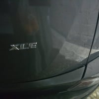 للبيع راف 4 XLE مواصفات معروفه بصمه جنطه كهرباء فتحه كامره خلفيه رادار...