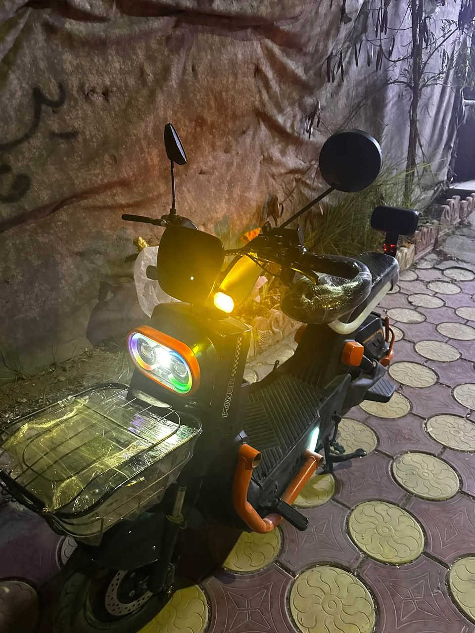 دراجة شحن R8 • جديدة • بصمة