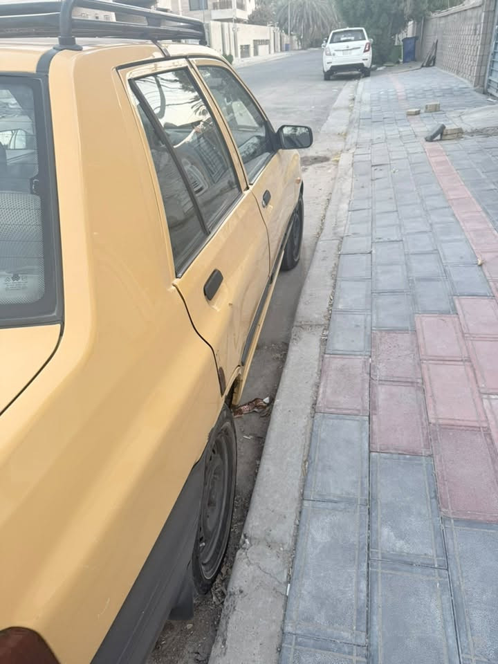 سلام عليكم
سايبا ٢٠١٦ 
كفاله من ضربه  وتبديل 
كير مكينه تبريد كله جديد 
دوشمه سياره  
كهربائيات كامله ماكو لا جطل ولا شي سياره ماشيه ١٤٣ 
مكاني بغداد /الاعطيفيه 

***********
