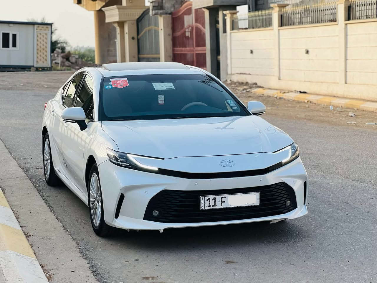 كامري LE • ٢٠٢٥ • ٥٠٠٠٠ كم