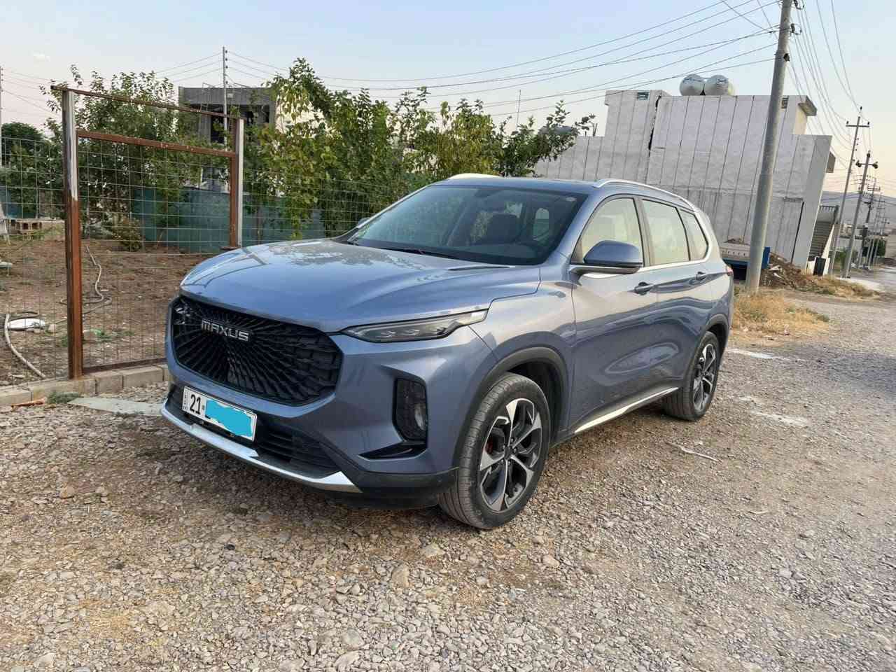 Maxus d60
مۆدێل 2023 مکینە 1.5لتر توربو فول مواصفات 3ڕیز کوشن کوشن جلد و کارەبا 3 شاشە کامێراو حساسی 360 درجە ڕادارو ئاوێنە ڕادار 40هەزار کیلۆمەتر ڕۆشتووە تەنها دوبست دەعامی پێشی بۆیاخە سەنەوی و ڕەقەم و هەزەی تازەیە سعری 120$ مامەڵەیەکی کەم 

***********
*********** السليمانية, العراق
