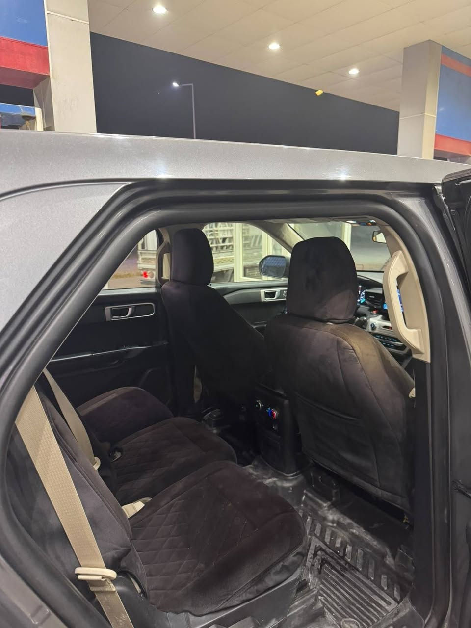 ford explorer xlt 2021السلام عليكم
رەنگ -فیلی
ناو -کریمی
مەکینە - v4
مەودای رۆشتن - 97,000کیلۆمتر
بەصمە و شەغال
بۆیاغ -دوو پارچە چامڵخ و بۆنیت بی ناوگرتن 
گیرو مەکینە بەشەرت 
رەقەم سلیمانی 
سەنەوی و هەزە تازە 
کۆبۆنی بەنزینی کەرکوک هەیە 
سعر -190و معامەلە
رقم شانسی- JFMSK7BH4MGA81298
*********** ڤایبەر+اتسئاپ
———————————
لون- فیلی
دواخل - کریمی
محرک- 4سلندر
مسافة-٩٧،٠٠٠کیلومتر
بەصمە و شغال
صبغ-قطعطین _بونيت چاملغ بدون دواخل
گیر و محرک بشرت
رقم سلیمانی 
سنەوی و هزة جدید
معها کوبون بنزین کرکوک
سعر 190بیها مجال
رقم شاسی-JFMSK7BH4MGA81298
***********ڤایبەر+واتسأپا

