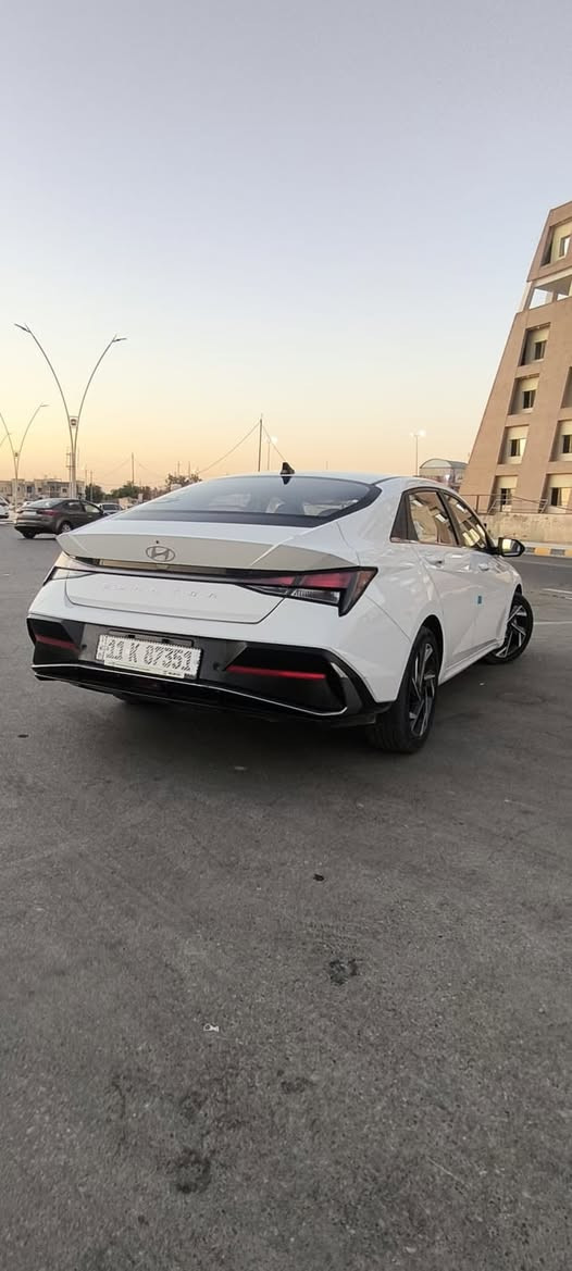 النتره خليجي موديل 24 تجميع صيني
كفاله عامه سياره فول مواصفات  ماشيه 50 
مكينتها 1600 دواخل سود تبريد ثلج سنويه بسمي تحويل ثاني يوم ناصريه مركز
سعر 155 وبيها مجال رقمي ***********
