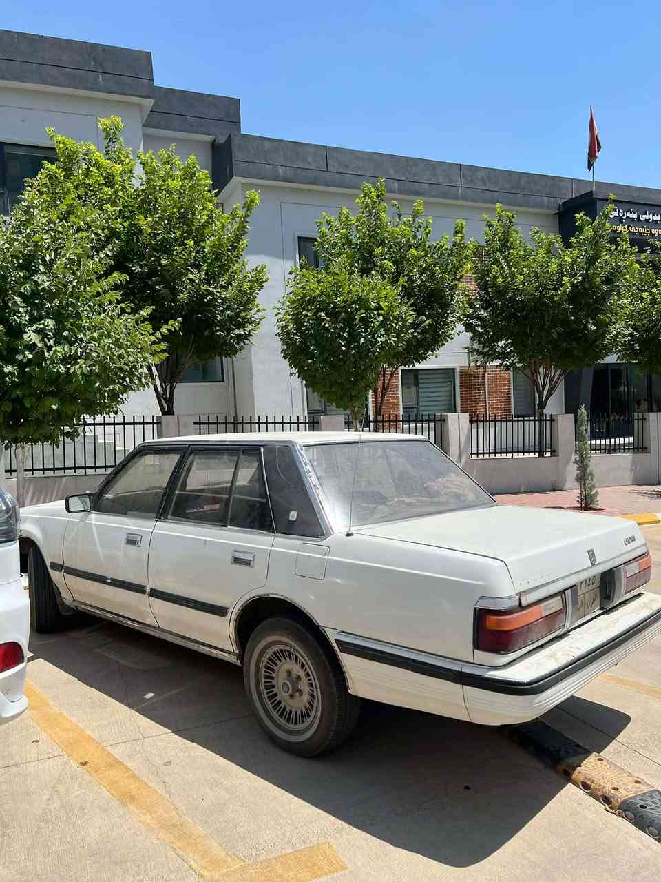 سوپەر مودیل١٩٨٤رقم. هەولیر بەناوی خۆمانەوەیە رقم بەرەیە زۆرجوانە مالی دوست سعر ٣٠مەجالیکی کەمە رقم *********** گەر مشتری نیت تیل مەکە

