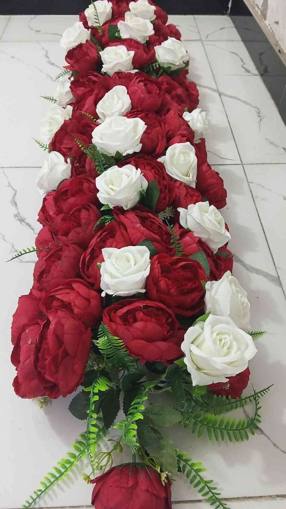 ورد امتار • أبيض بنفسجي • أحمر أبيض