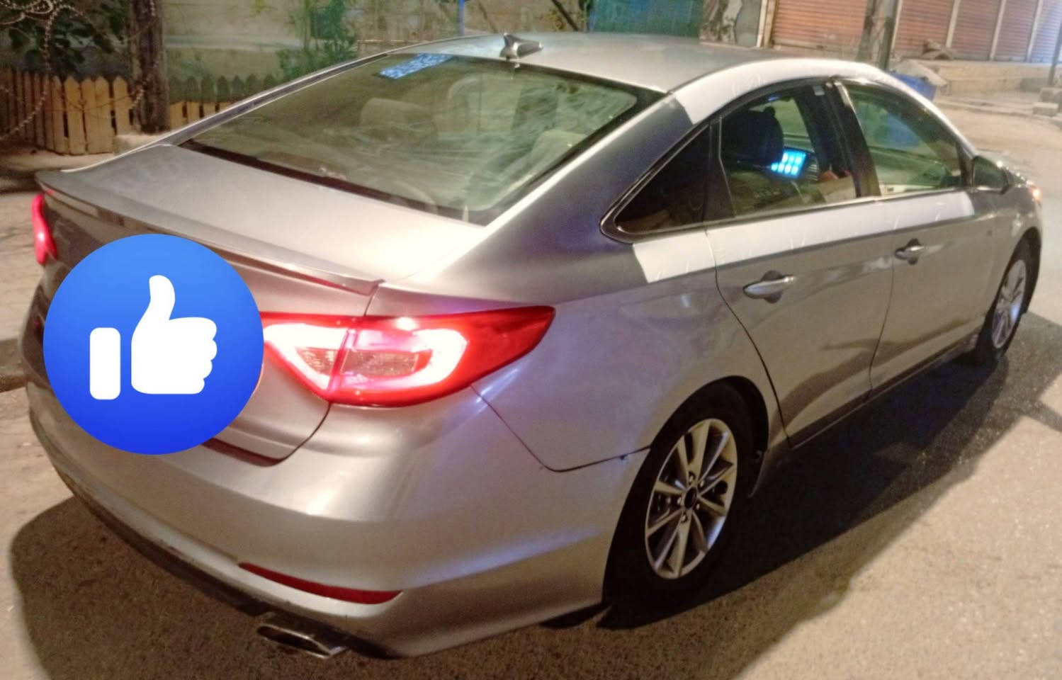 مرخصه الآدمن .. سياره سوناتا ادوات كصه وحده جنطه سنويه شمالي ..
كير مكينه نعمه من الله ..
شاشه كبيره ..
حداديه طوبه ..
كهربائيات مابيها نقص .. 
محرك GTI انسه الصرفيه .. 
تبريد فووول .. سبيرها وياها 
كصتها شغل كسره وعطش باجات درجه اولى السياره نعمه من الله مال جناي .. ما اراوس فقط بيع السعر ٥٤ بيها مجال حگ الجيه الاستفسار هاتف *********** مكاني بصره

