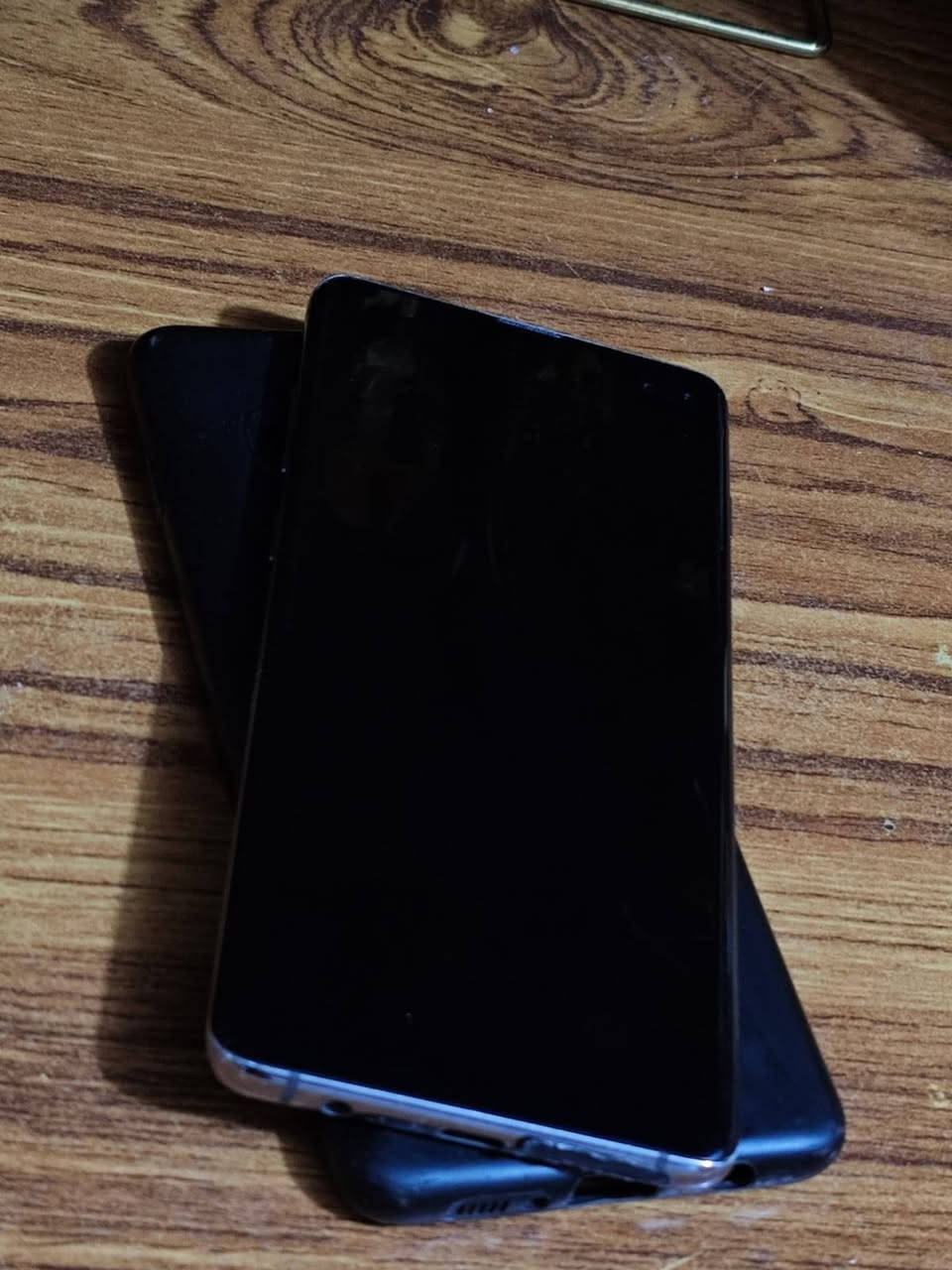 SAMSUNG S10+/بـ180 وبي مجال بسيط
اس 10 بلس
ذاكره 12ه‍ عشوائي 8
كامره 108mp
مقاوم للماء والغبار والكسر
دبل سيمكارت
جهاز مكفول من أي مشكله
مكاني كربلاء حي الشرطه
للاستفسار واتس : ***********
