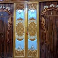 غرفة نوم • مستعمله • توصيل