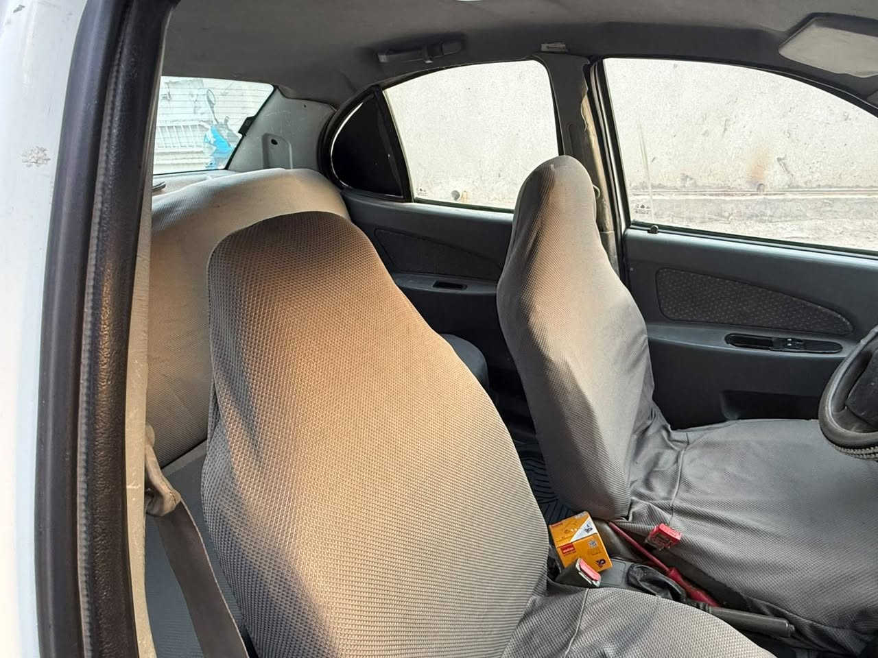 طيبه للبيع خصوصي لون ابيض رقم بصره مديل 14 سياره شوف العين تجي وتشوف السعر 28 وبيهه مجال للشراي العنوان بصره القرنه
***********
