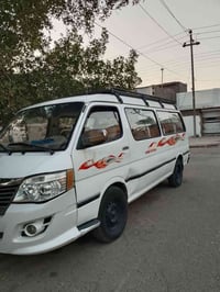 فتون ٢٠١٧ سيارة جاهزة بيها طخات بسيطة بدون أي ضربة وصبغ مكفولة من الضر...