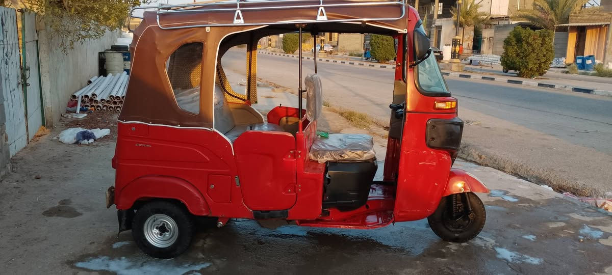السلام عليكم تكتك البيع 22 شهر 8 رقم تحويل مباشر بيه طخات سعر 7300 وبيه مجال مكان ناصريه رفاعي ***********
