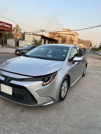 كورلا موديل ٢٠٢٢  محرك ١٨٠٠هايبرد  گير ومحرك وتبريد كفاله  حادثهه مرفق...