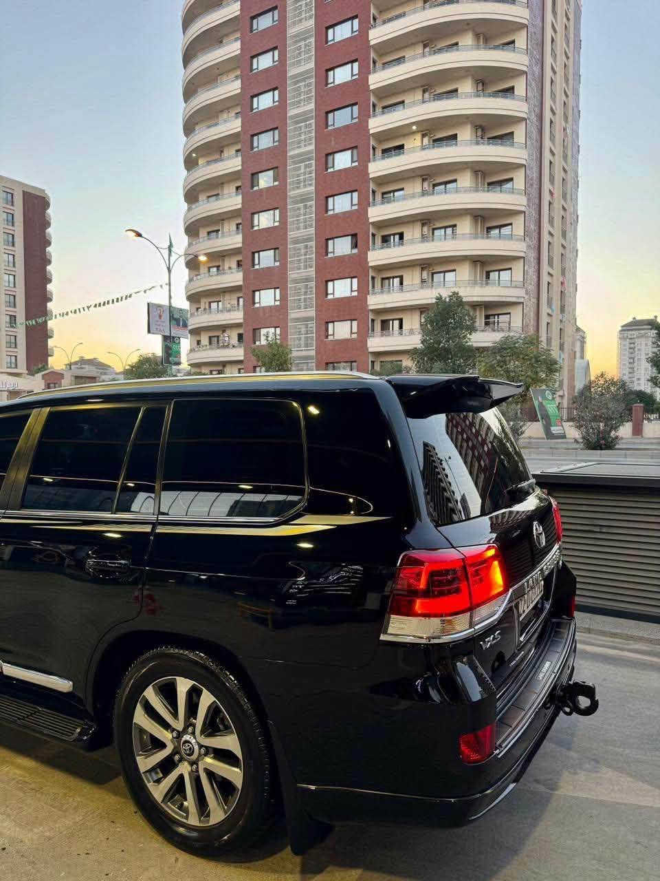 لانكروز سلندر vx.s 8 ادوات ادوات موديل 2018 كفاله عام من كص والضربه والصبغ سباره فول مواصفات ك مكان اربيل -بغداد مكلف بالنشر رقم صاحبها ***********
