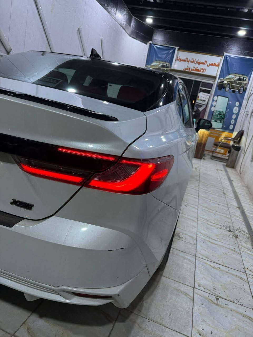 اللون ابيض صدفي توكلر / فول مواصفات 1/1 موديل 2025
✅دخول جديد   

حادث سياره / بيبان اثنين تبديل بيبان وكاله اصلي نفس اللون  ونص الجاملغ يعني ٣ قطع 

 

 

 مواصفات XSE 

🔹داخل جلد احمر 

🔹بصمة تشغيل ابواب 

🔹فتح الصندوك ذكي 

🔹محرك 2500 هايبرد 

🔹دشبول دجتل 

🔹رادارات 360 درجة ( امامي جانبي خلفي ) تمنع التصادم الامامي والجانبي والخلفي

🔹التحذير عند فتح الباب 

🔹تحكمات ستيرن 4 جهات  

🔹 شاشة 4 وضعيات للعدادات

🔹 4 وضعيات قيادة ( عادي/ سبورت /ذكي / اقتصادي ) 

 🔹مثبت سرعة ذكي ( التحذير عند مغادرة المسار )

‏🔹Auto Hold التوقف لفترات قصيرة

🔹الهاند بريك بصمة 

🔹شاشة  حجم كبير لمس تدعم نظام الابل كار بلي والاندرويد اوتو بدون كيبل يربط التلفون واير ليس و GPS  

🔹شحن واير ليس  

🔹نظام الصوت Bose عدد السماعات 8 ‏

🔹دخول ذكي عند الاقتراب 

🔹لايت لد

🔹نقطة عمياء

🔹تدفئة بالكشنات

🔹 لد متغير الالوان لون على طول الدشبول

🔹تحديد مسار وقيادة ذاتية  ورادار امامي 

🔹مانع انزلاق

السعر ٢٣٠ بيع او مراوس بسياره اقل 

العنوان 📍نجف

للتواصل ☎️ ***********
