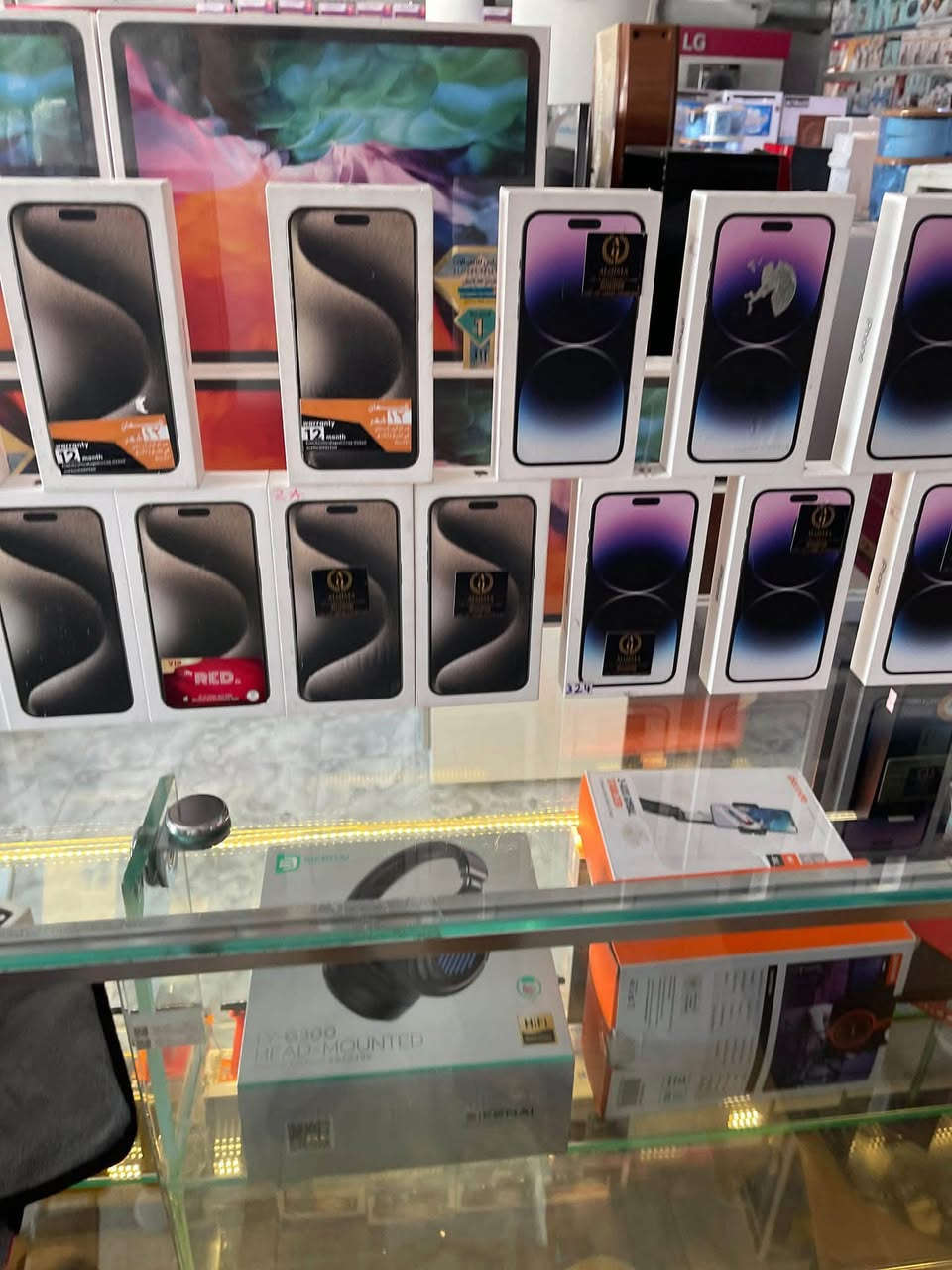 الى زبائننا الكرام .. 💵🎁💵
يعلن 💵معرض اقساطي سنتر💵 لتجارة  الهواتف📲
 🤩تخفيضات كبيرة جداا خصم 15% في اسعار الاجهزة الكهربائية والهواتف 🤩 
البيع بالنقد وبالتقسيط المريح من 8 اشهر الئ 24 شهر
عروض خاصة على جميع اجهزة داخل المعرض في قسم التقسيط متوفر جميع الاجهزة منزلية والهواتف بالكامل بمختلف الاحجام والماركات العالمية وضمانات حقيقيه 100%✅️ كل مايحتاجه منزلك متوفر يمنا 
🏃‍♂️🏃🏃‍♂️🏃🏃‍♂️🏃
انتهزوا الفرصة وزورونا في موقعنا - 
💵معرض اقساطي سنتر 💵 
موصل / حي الوحدة شارع السبعاوي مقابل مول البركة  
*********** 
***********
