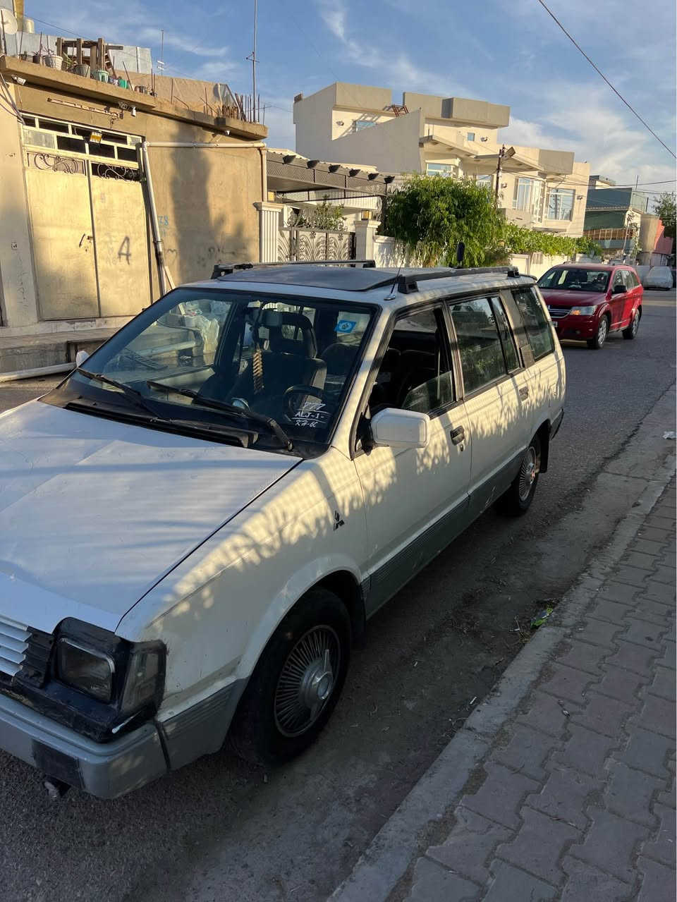 سلام عليكم مستر بوشي كلاند 
سنوية لحد2030✅
رقم كركوك الماني✅
مشروع وطني✅
بطاقة بانزين ✅
بطارية جديد ✅
دهن جديد ✅
كهربائيات كلة شغال ✅
شرط تحويل وكالة✅
مابية ولا ضربة كلة على بلاد✅
شرط غرامة✅
ترايك ل زاخو ✅
تبريد مابية ❌
سعر18مجال قليل حك جية
عنوان سيارة كركوك الماس قرب كافتريا دايموند 
وهذا رقم تليفون *********** بية رقم واتساب كركوك, العراق

