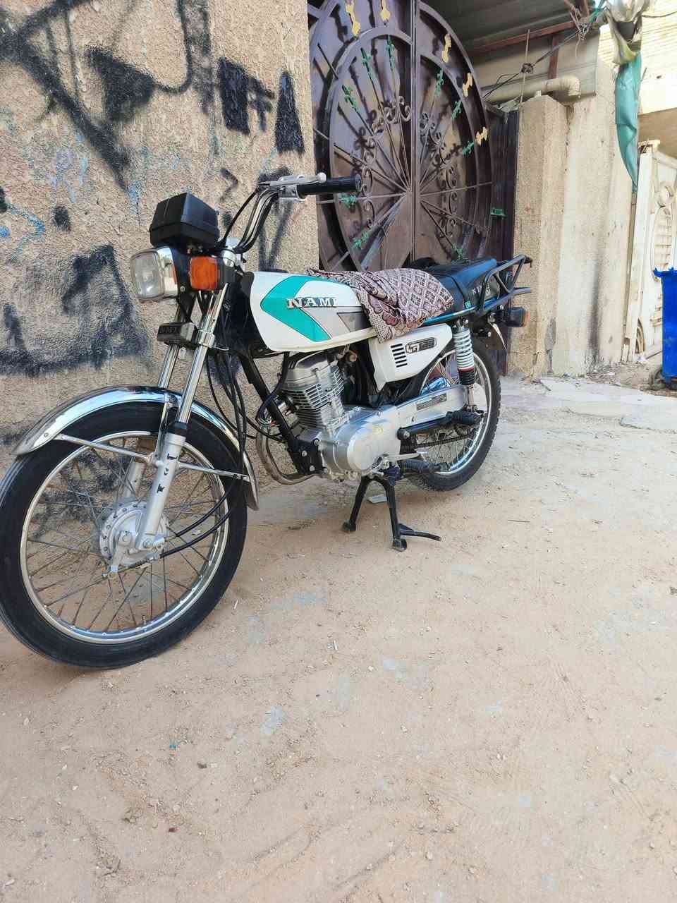 موديل ٢٥ • نضيف • تحتاج ضفيره