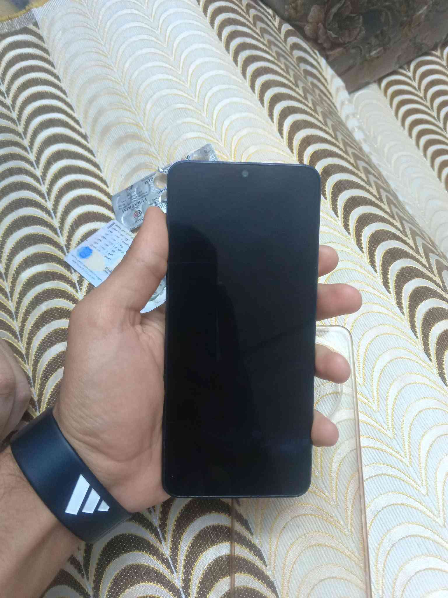 للبيع ريدمي 14cبعده بلادي ستخدام شهر نظفته99%المكان ديالى الخالص سراجق الاتصال على رقم***********بي وتساب أو خاص
