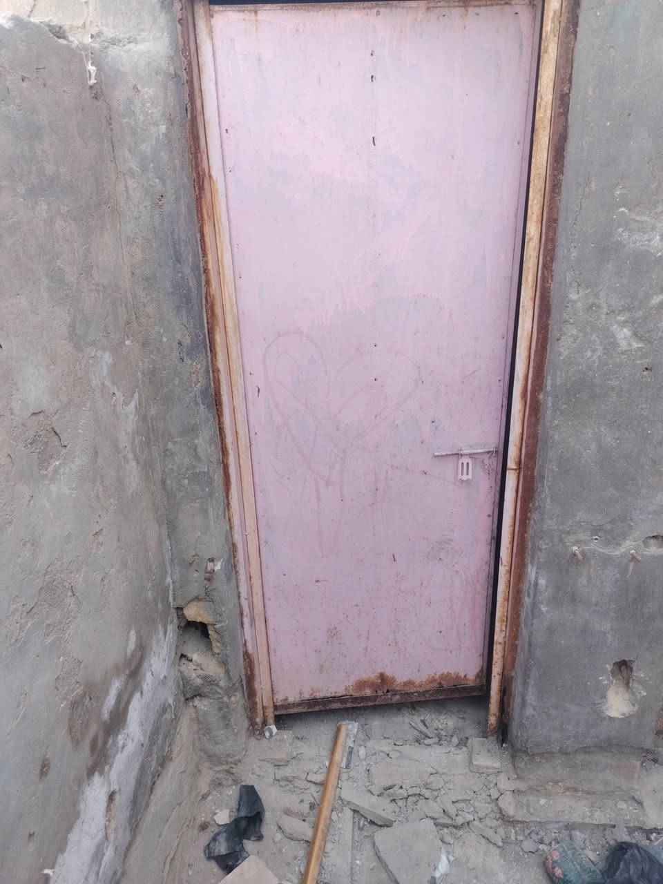 كلمن وسعره للبيع ***********
