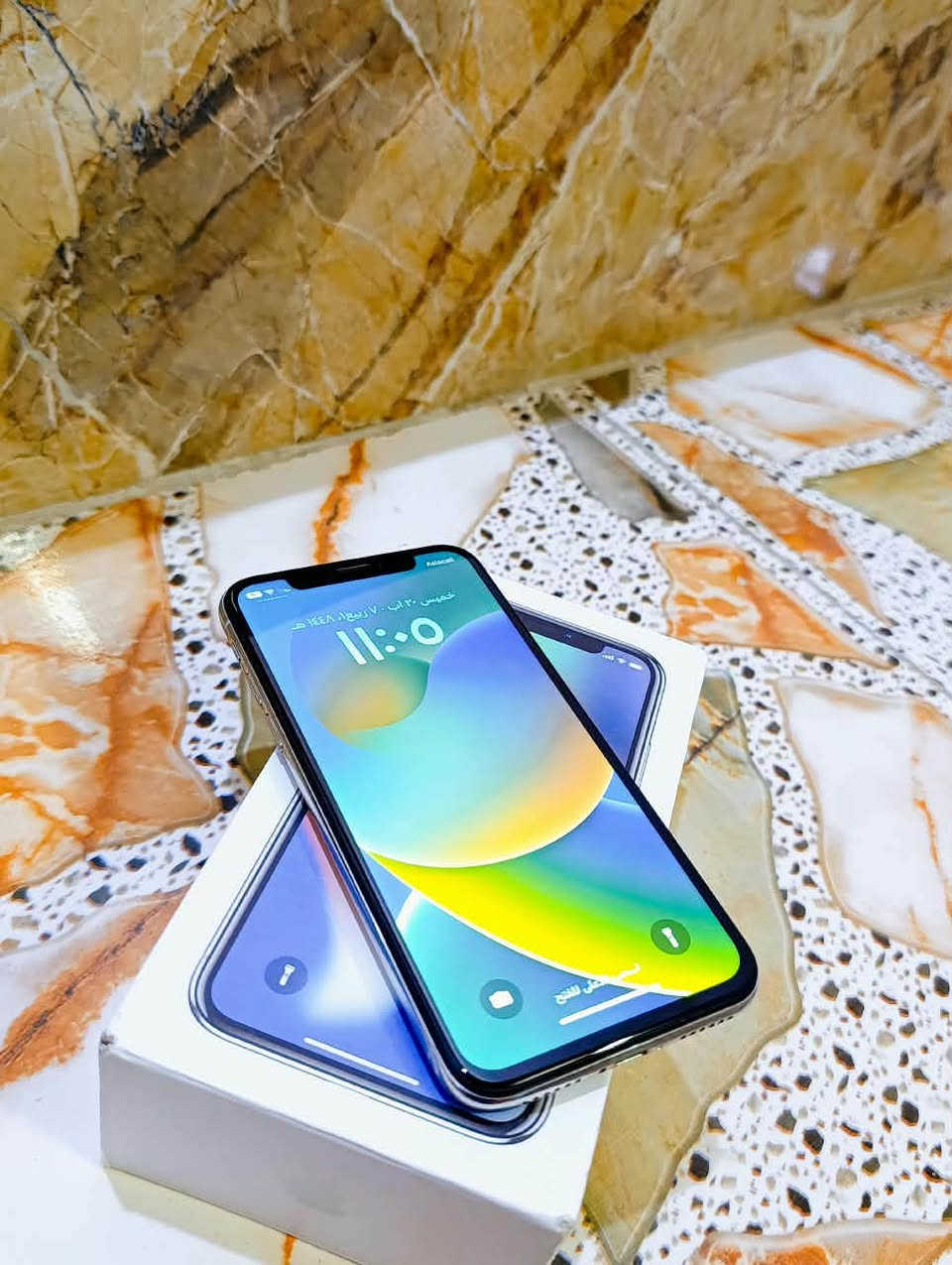 ايفون اكس عادي ذاكره 256 بطاريه 100
مبدل بطاريه فقط فقط باقي مكفول من خدش 
نضافه 100/100شرق اوسط كله شغال جهاز كارتون مطابق لبيع مكاني نجف السعر خاص 
***********
