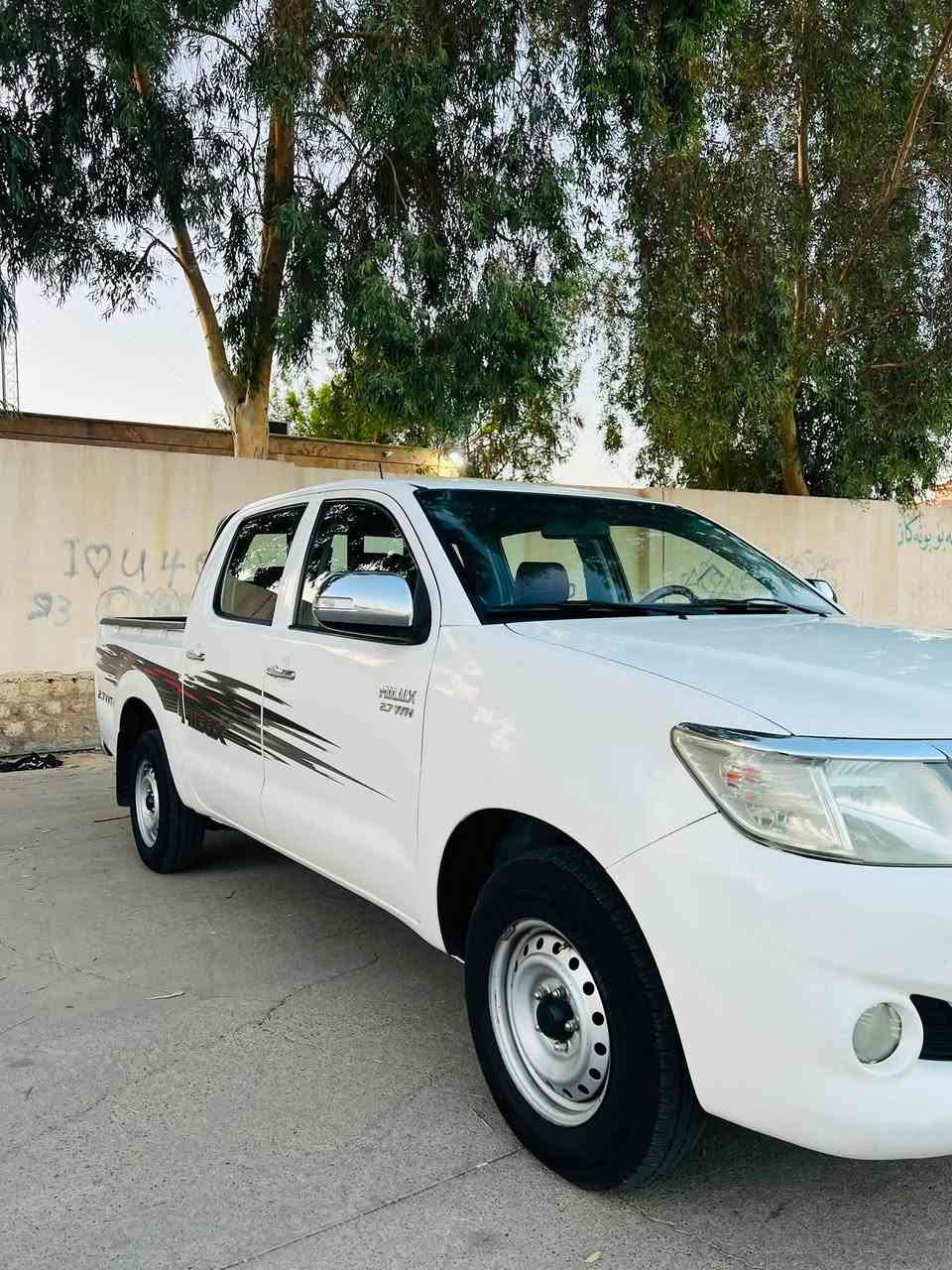 تويوتا هايلوكس ٢٠١٢ كير عادي بدون صبغ بس بي بارد موضح بالفحص كير ومحرك بشرط رقم سليمانية اربع تايرات جديدة سيارة بسمنا ثاني يوم تحويل ماشي ٢٠٧الف سعر ١٨٣ شراي يتصل ***********
***********
