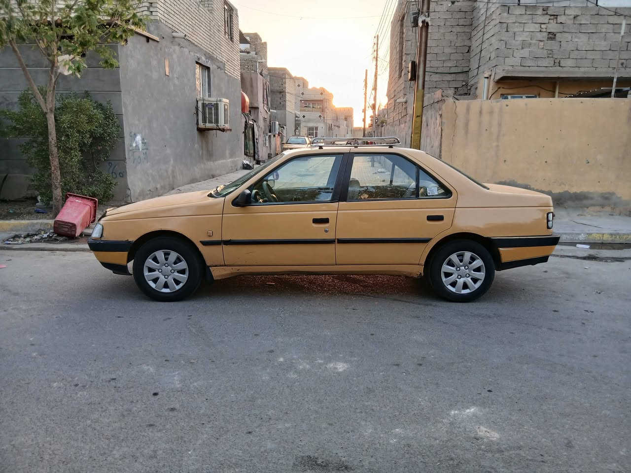 للبيع بيجو جي ال اكس موديل ٢٠١٢ سنويه جديده داخله هزه مصفره هيهة وغرامات بسمي مكينه وكير كورولا بيكاشو ياباني عل فحص ١٦٠٠قتصادي بشكل تحوير بظبوط نسه عطل ماتفتح بنيد تبريد شغال ثلج تخم تاير صدر امامي خلفي جديد كهربايات كل شغاله شاشه مدوشمه سياره جاهز ماكو اي نقص سعر 30 شراي يتصل *********** مكاني بغداد حي النصر مابيع قصد ولا اراوس رجائن
